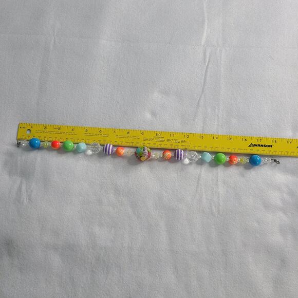 Bubblegum Confetti Sensory Textures Necklace *KIDS SIZE* 17" for kids 3+ yrs old - Picture 3 of 4